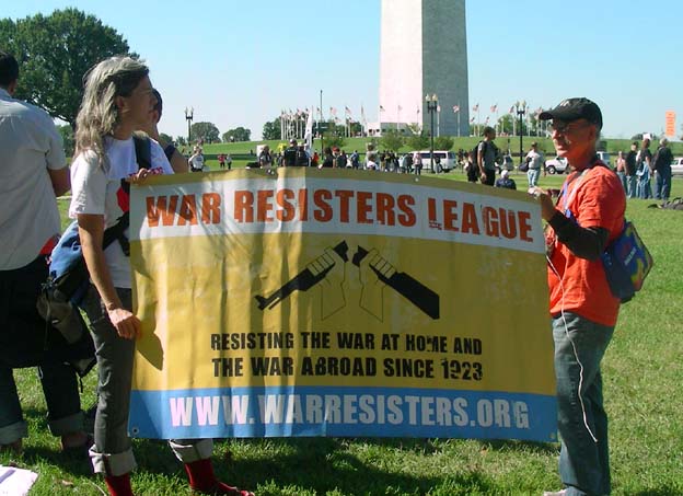 2010-10-02_11-06-40wrlwarresistersleague.JPG